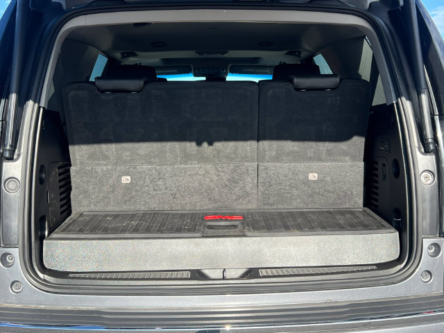 Used 2018 GMC Yukon Denali w/ Enhanced Security Package AWD/4WD image 39