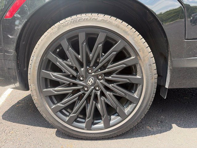 Used 2025 Hyundai Santa Fe Calligraphy AWD/4WD image 5