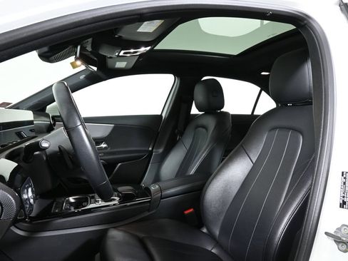 Certified 2019 Mercedes-Benz A 220 4MATIC image 5
