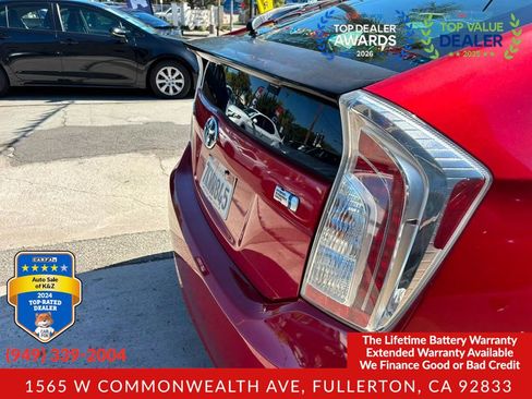 Used 2013 Toyota Prius FWD image 11