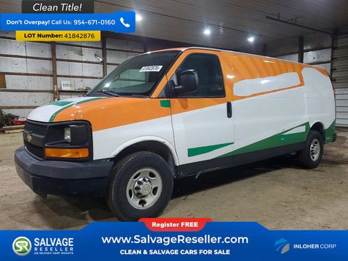 Used 2014 Chevrolet Express 3500 Extended image 1
