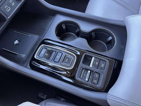Used 2023 Honda Pilot EX-L image 27