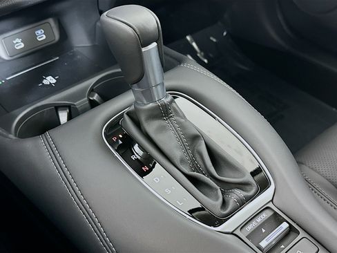 New 2026 Honda HR-V EX-L image 16