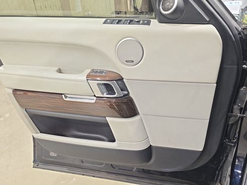 Used 2016 Land Rover Range Rover HSE AWD/4WD image 28