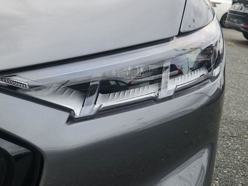 Used 2021 Ford Mustang Mach-E Premium image 9