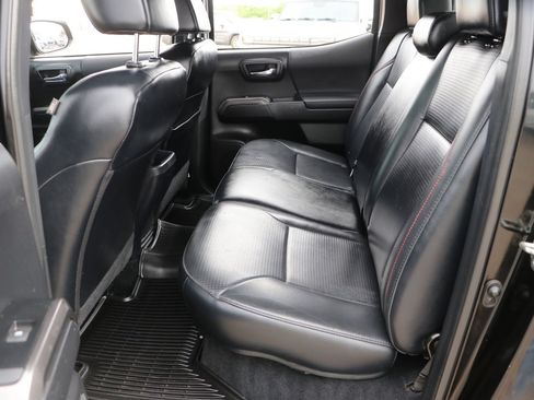 Used 2019 Toyota Tacoma TRD Pro w/ Desert Air Intake Package AWD/4WD image 29