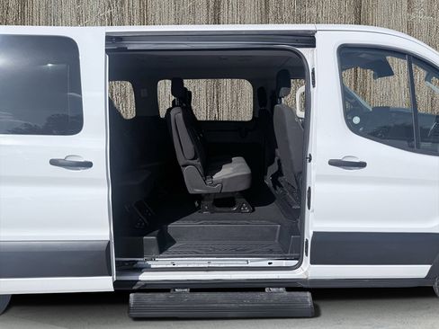 Used 2023 Ford Transit 350 XLT image 62