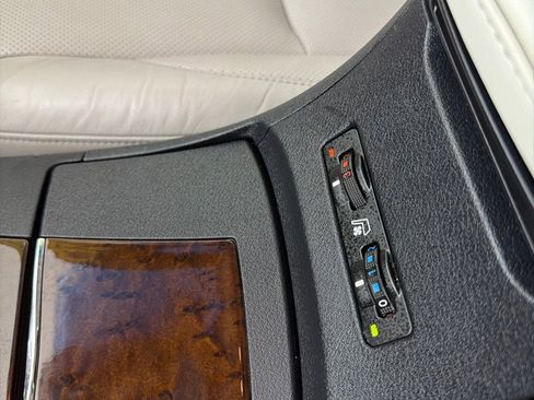 Used 2012 Lexus ES 350 FWD image 19