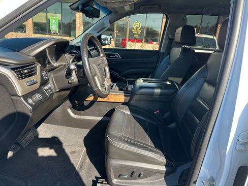 Used 2019 GMC Yukon XL Denali RWD image 10