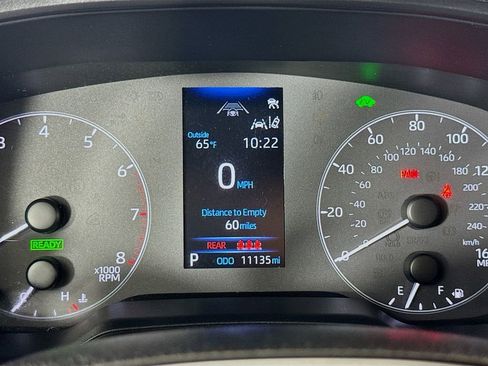 Used 2024 Toyota Corolla Cross AWD Hybrid w/ Moonroof Package image 6