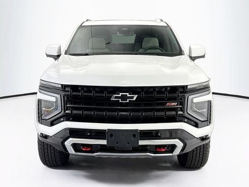 Used 2026 Chevrolet Suburban Z71 w/ Z71 Off-Road Package AWD/4WD image 2