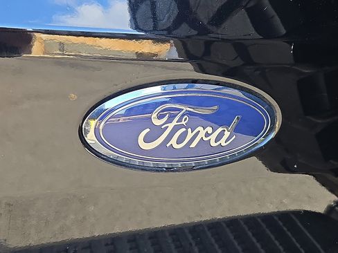 Used 2022 Ford Bronco Badlands image 29