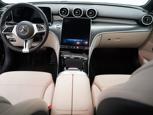 Used 2025 Mercedes-Benz C 300 4MATIC Sedan image 10