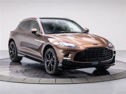 New 2026 Aston Martin DBX 707