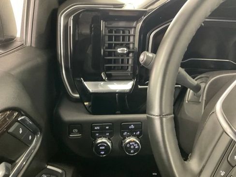 Used 2024 GMC Sierra 1500 Elevation AWD/4WD image 20