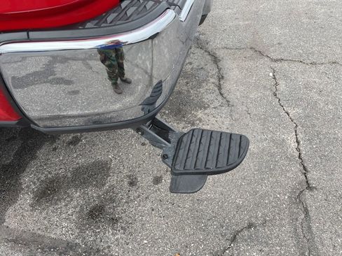 Used 2024 RAM 2500 Big Horn w/ Bed Utility Group image 17