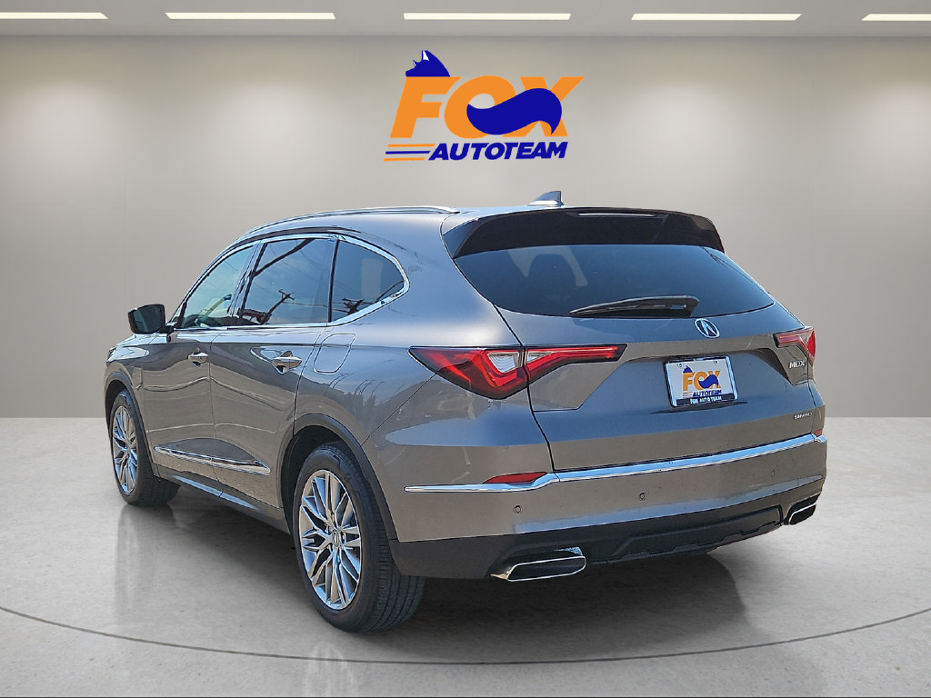 Certified 2024 Acura MDX w/ Advance Package AWD/4WD image 3