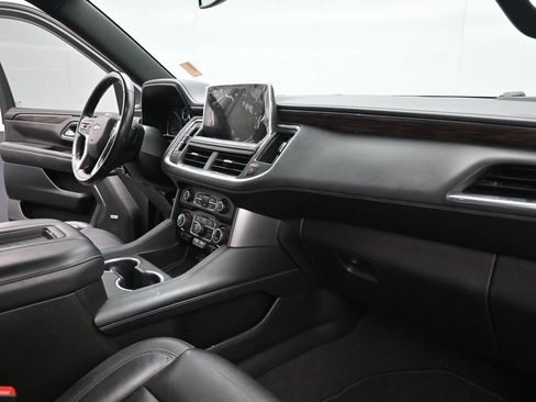 Used 2021 Chevrolet Suburban LT w/ Rear Media and Nav Package image 24