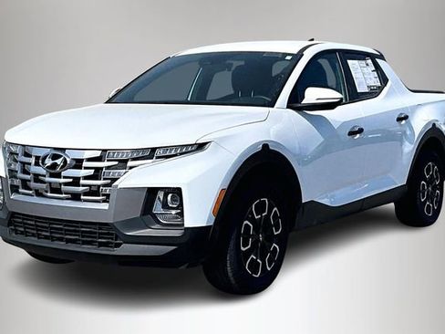 Used 2022 Hyundai Santa Cruz SEL w/ Cargo Package FWD image 2
