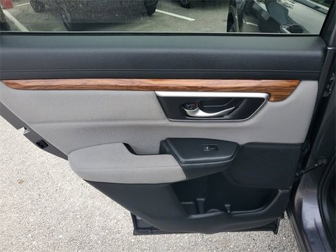 Used 2017 Honda CR-V EX image 11