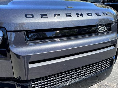 New 2026 Land Rover Defender 130 X-Dynamic SE AWD/4WD image 35