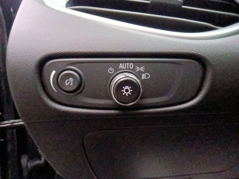 Used 2024 Chevrolet Malibu LT image 17