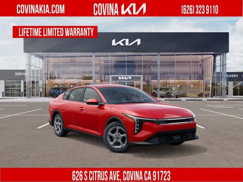 New 2025 Kia K4 LXS image 1