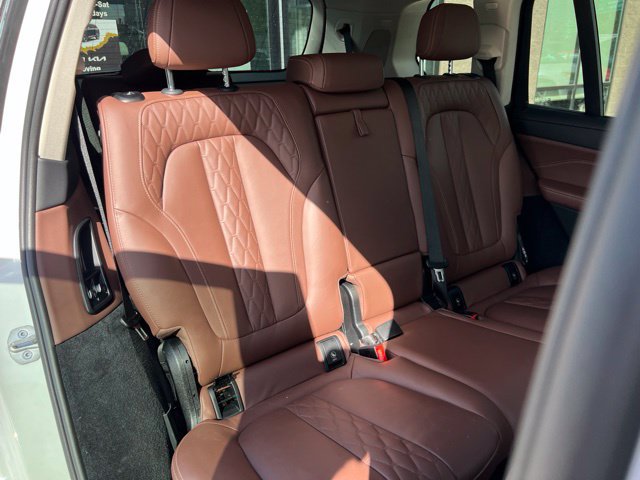Used 2025 BMW X7 xDrive40i AWD/4WD image 20