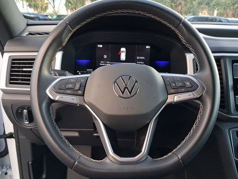 Used 2023 Volkswagen Atlas Cross Sport SE FWD image 17