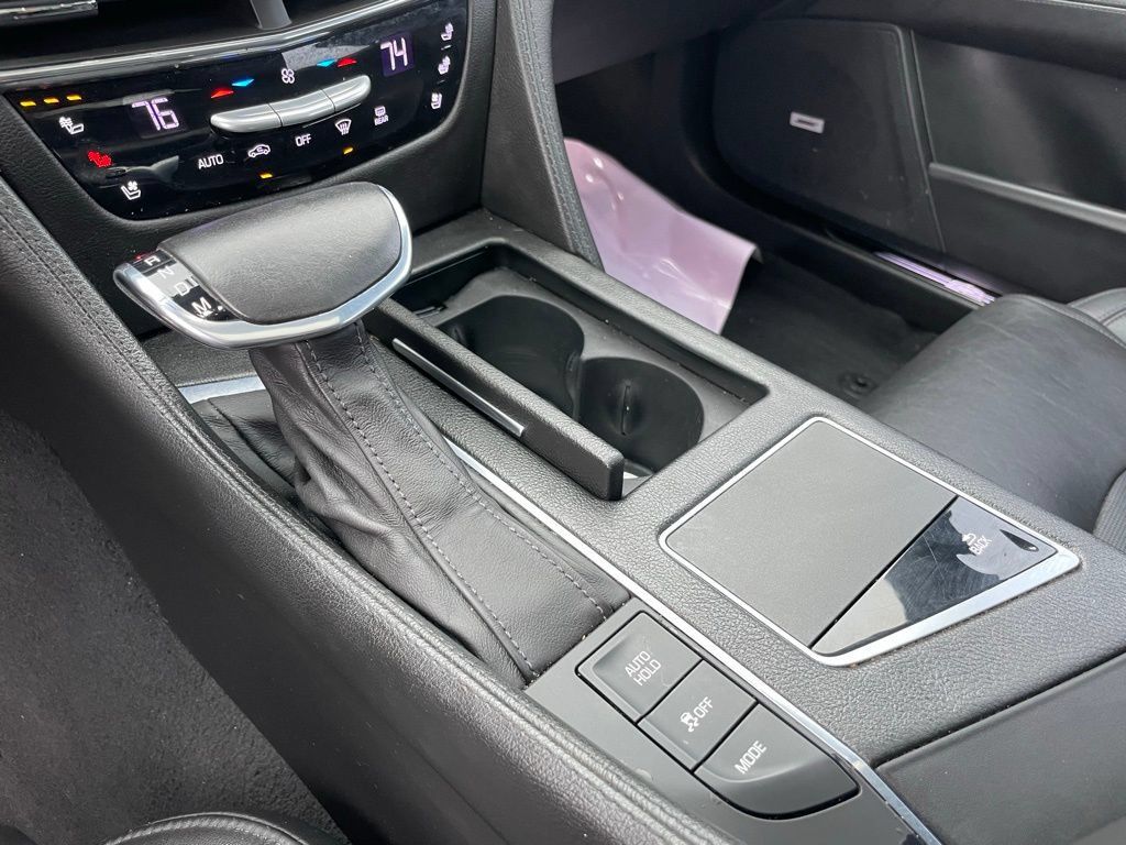 Used 2018 Cadillac CT6 Luxury w/ Active Chassis Package AWD/4WD image 18
