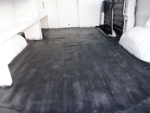 Used 2020 Chevrolet Express 2500 Bins AND Racks w/ Driver Convenience Package image 8