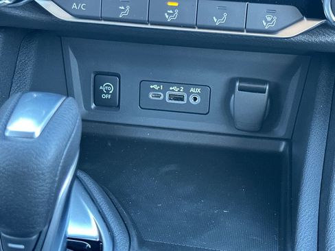 New 2025 Nissan Sentra SV image 21