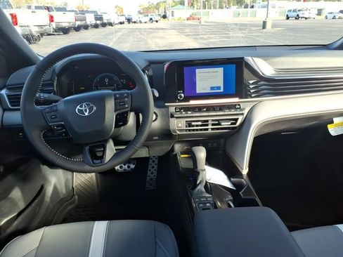 New 2026 Toyota Camry SE w/ Convenience Package FWD image 10
