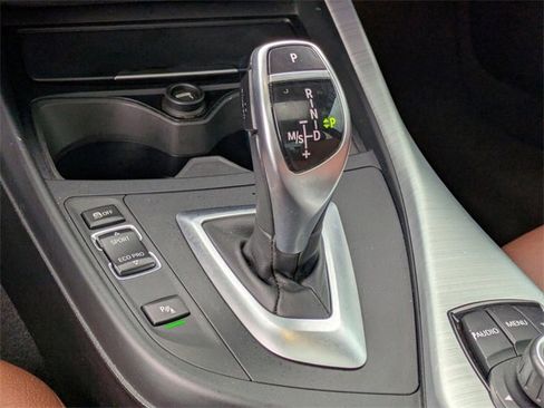 Used 2017 BMW 230i Coupe image 16