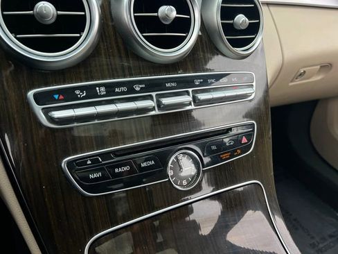 Used 2018 Mercedes-Benz C 300 Sedan w/ Premium Package image 25
