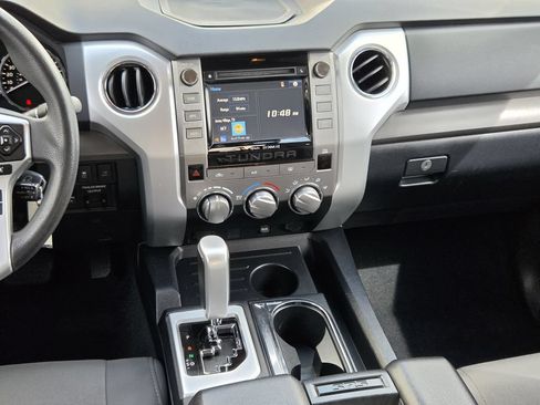 Used 2018 Toyota Tundra SR5 w/ SR5 Upgrade Package RWD image 16