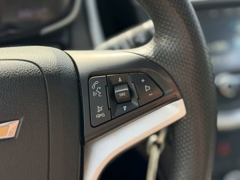 Used 2017 Chevrolet Sonic LT FWD image 15