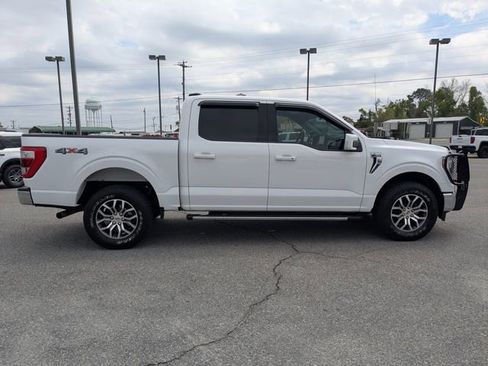 Used 2021 Ford F150 Lariat w/ Trailer Tow Package image 3