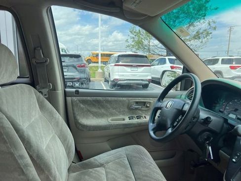 Used 2004 Honda Odyssey EX image 29