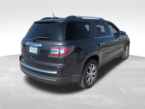 Used 2016 GMC Acadia SLT w/ Technology Package FWD image 3