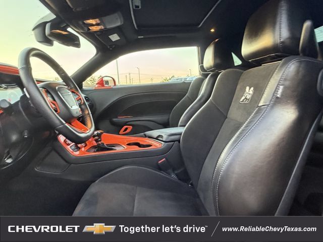 Used 2022 Dodge Challenger R/T Scat Pack RWD image 27