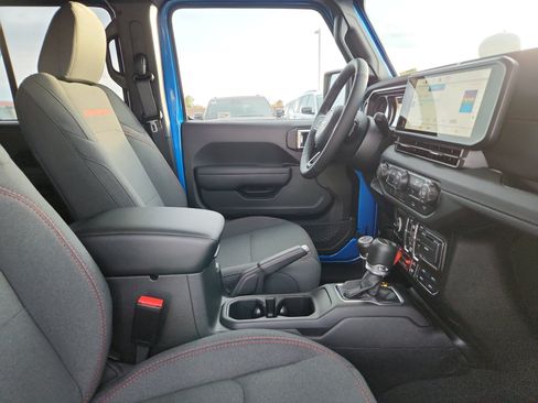 New 2026 Jeep Gladiator Rubicon AWD/4WD image 20
