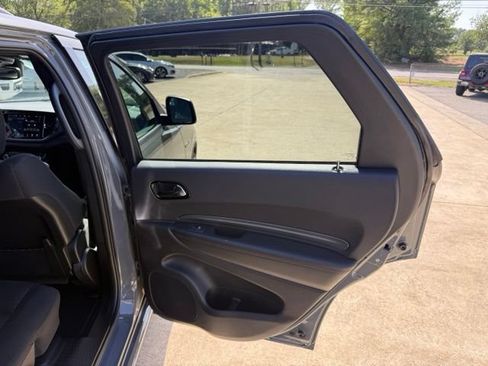 Used 2025 Dodge Durango R/T w/ Blacktop Package AWD/4WD image 17