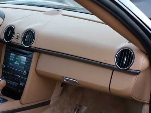 Used 2009 Porsche Cayman image 38