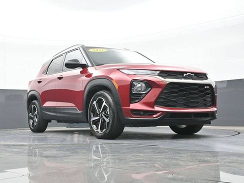 Used 2021 Chevrolet TrailBlazer RS w/ Technology Package FWD image 53