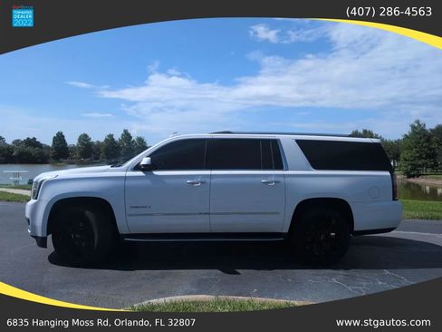 Used 2017 GMC Yukon XL Denali w/ Open Road Package AWD/4WD image 2