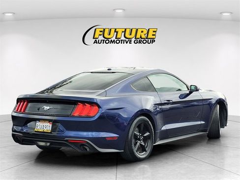 Used 2019 Ford Mustang Coupe image 7