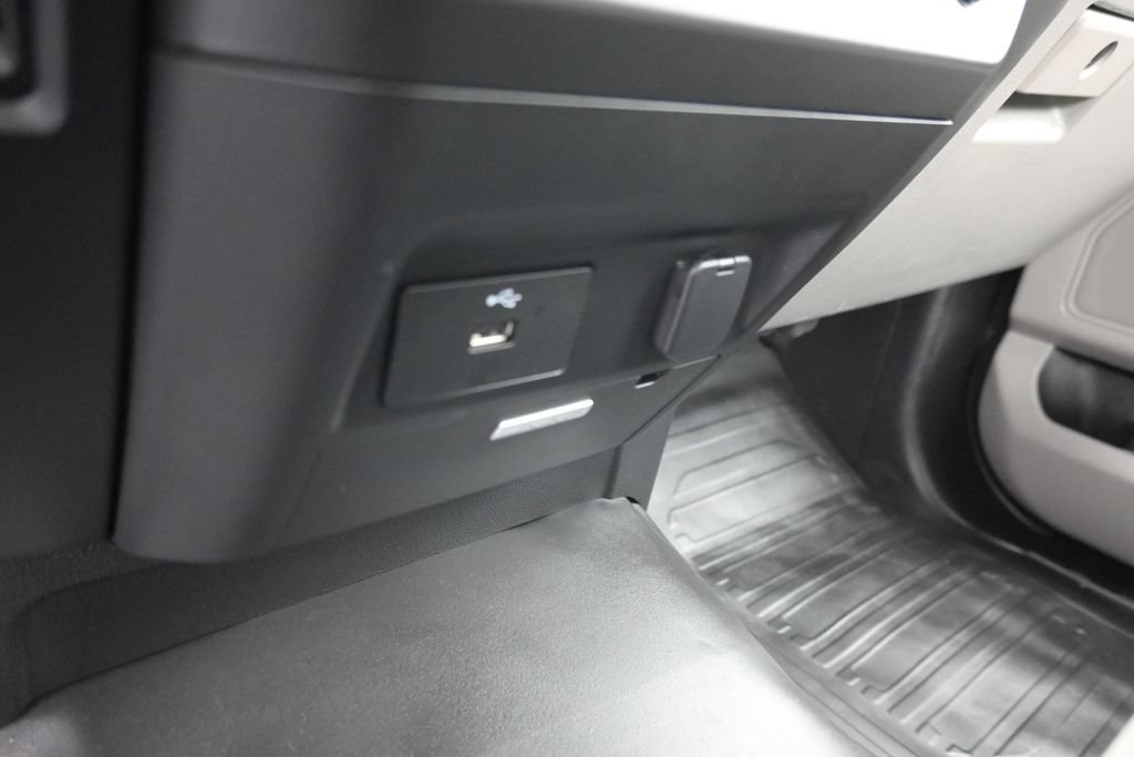 Used 2018 Ford F150 XL w/ Trailer Tow Package w/101A RWD image 18