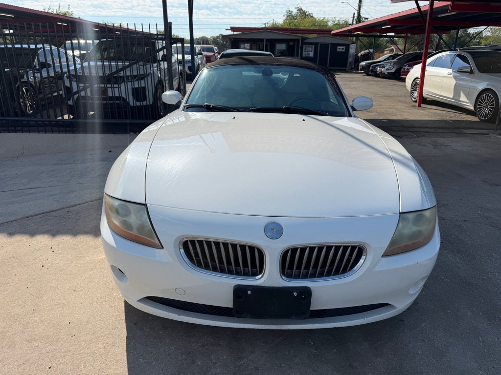 Used 2004 BMW Z4 3.0i RWD image 3