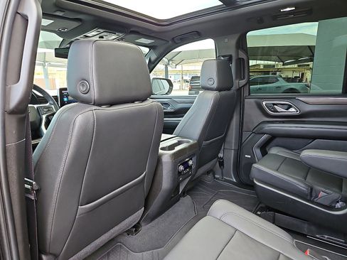 Used 2021 Chevrolet Tahoe LT image 6